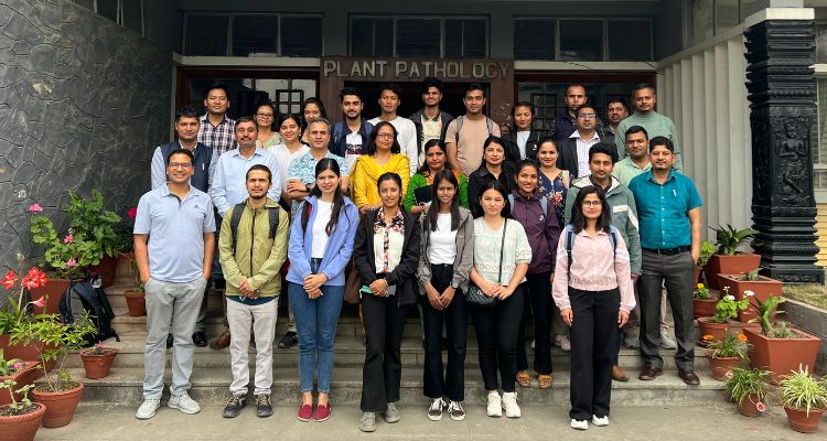 Attendees of the PlantwisePlus digital tools symposium, Nepal